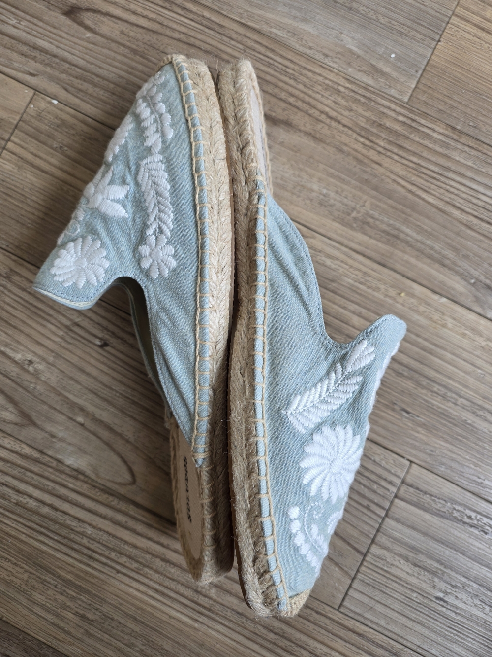 Soludos Light Blue Embroidered Slip-On Mules - Picture 3 of 6